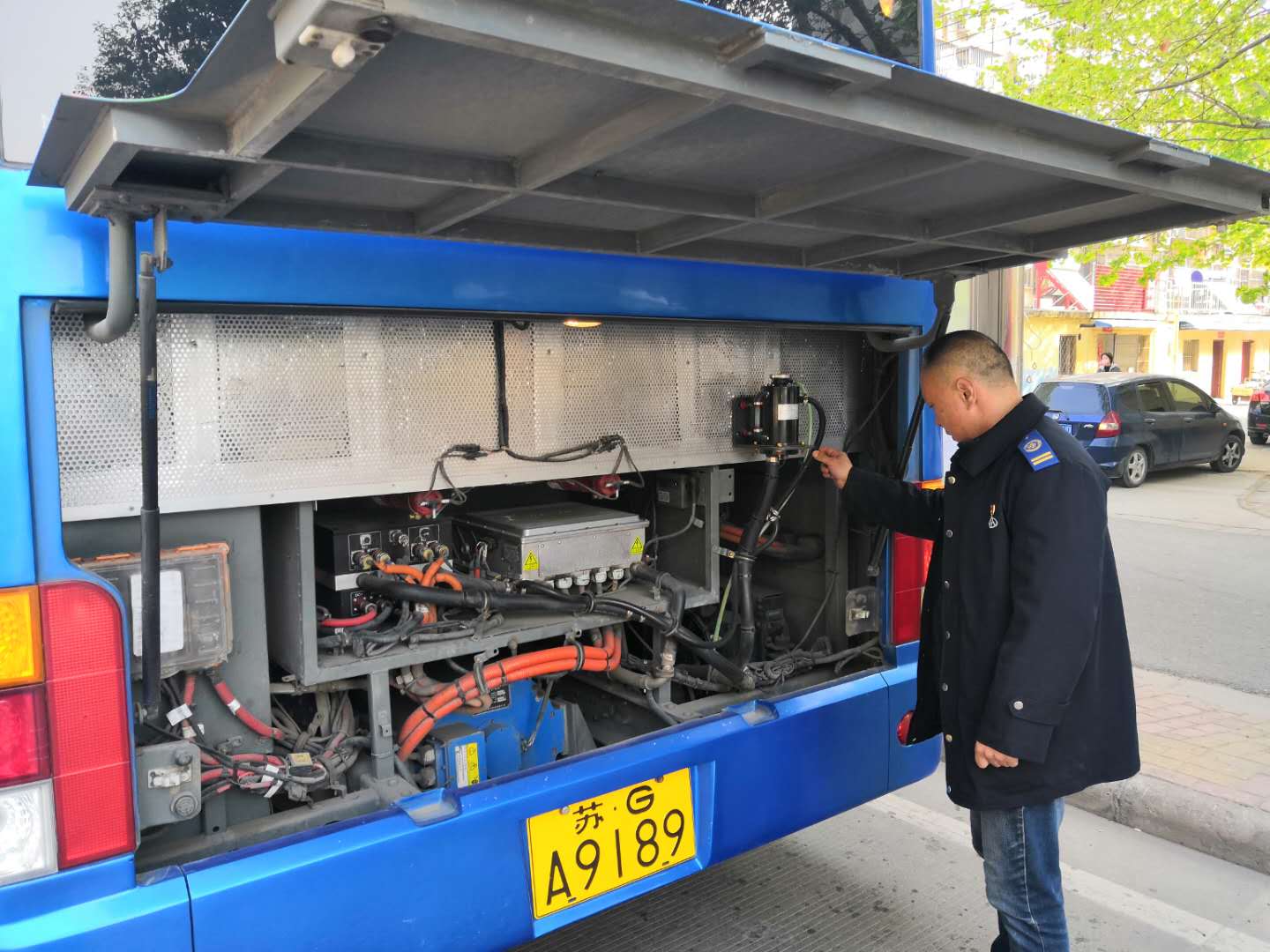 公交集團公交事業(yè)一部開展春季消防安全排查工作